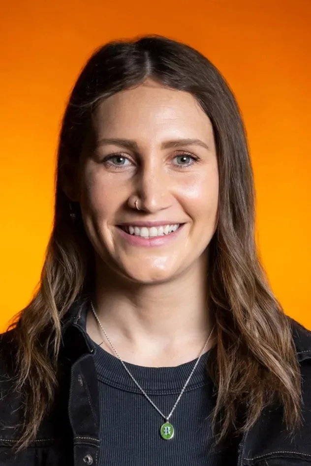 Cover image for Bree Tomasel