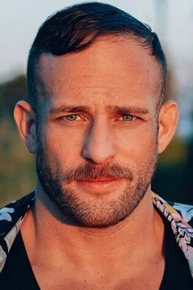 Обложка для Isaac Hull