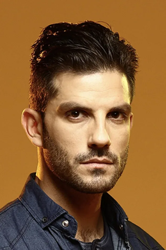 Cover image for Konstantinos Liaros