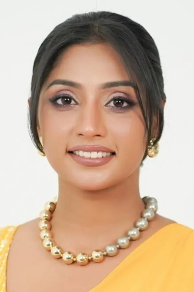 නිම්මි මනෝහාරී