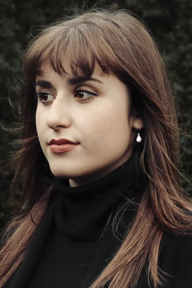 Cover image for Caroline Savoie