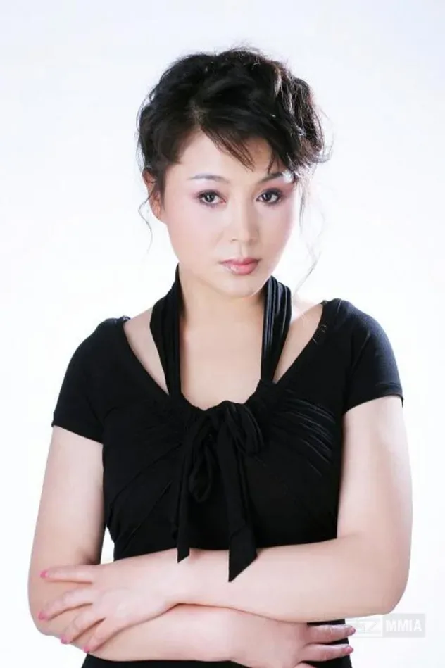 Yu Xiaohui için kapak görseli