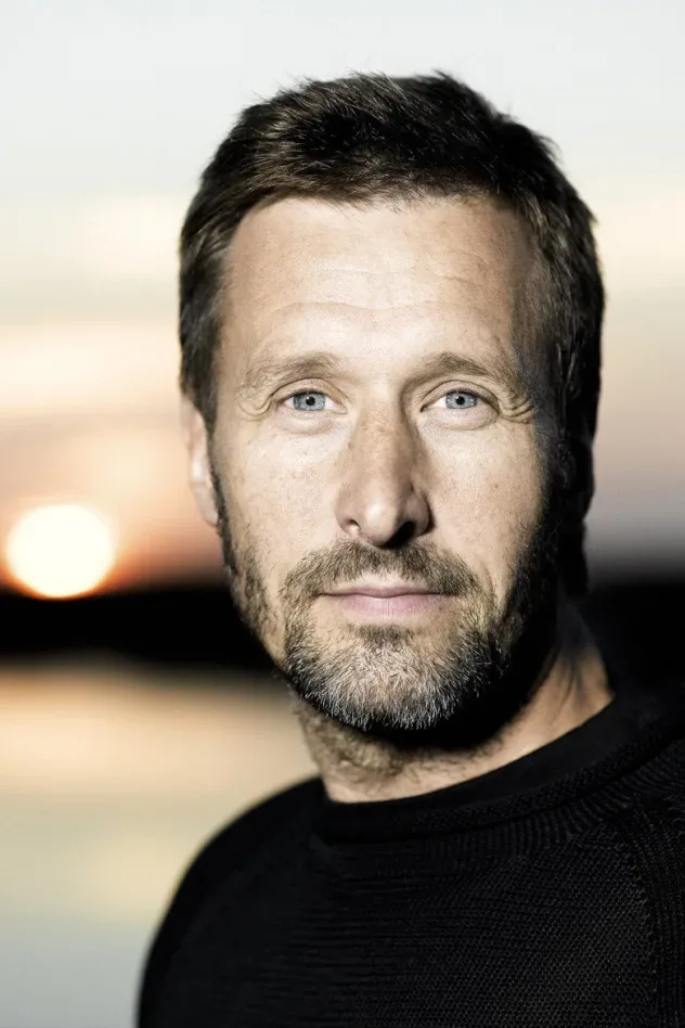 Imagen de portada para Allan Olsen