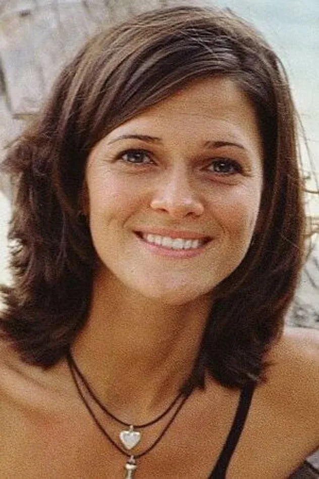 Обложка для Gina Crews