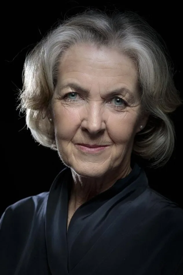Annabel Davis photo