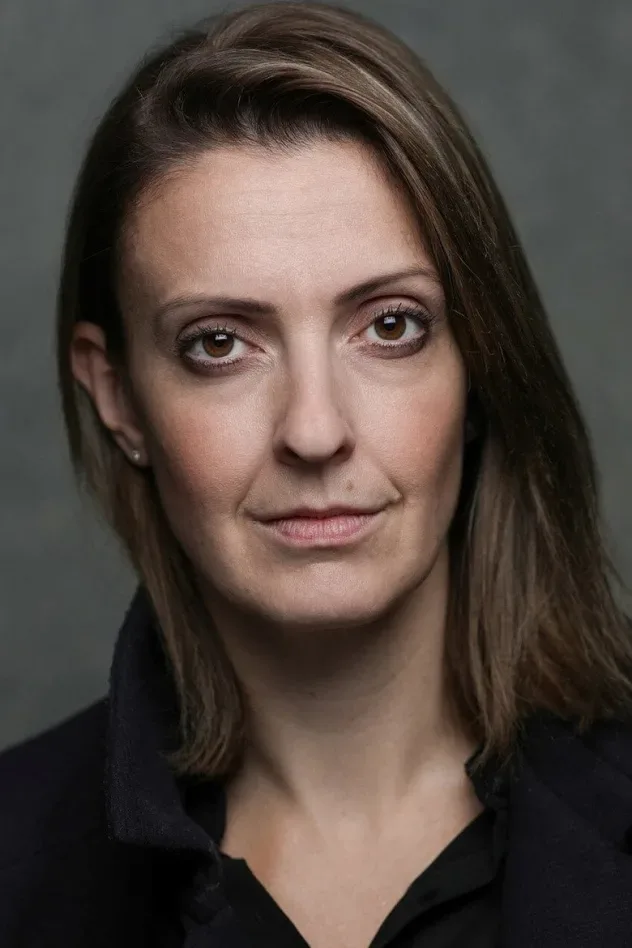 Imagen de portada para Steph Parry