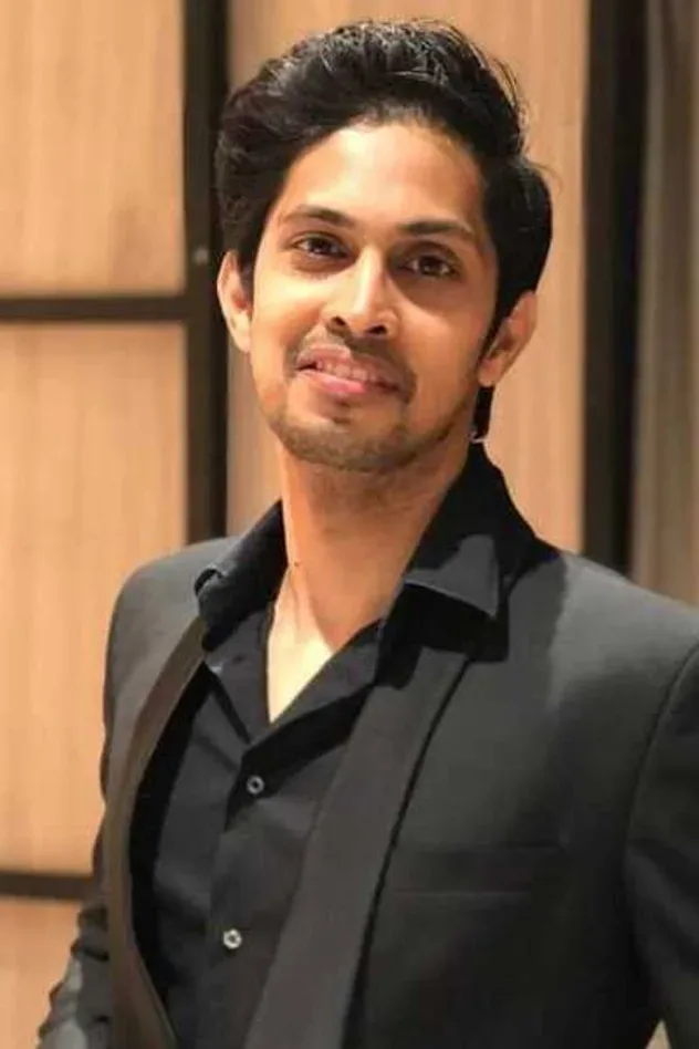 صورة الغلاف لـ Tushar Pandey