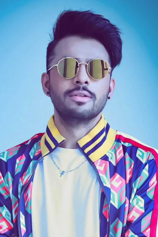 Обложка для Tony Kakkar