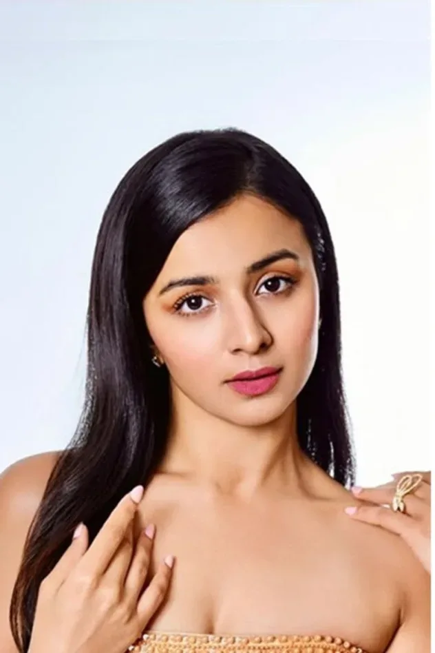 صورة الغلاف لـ Mahima Makwana