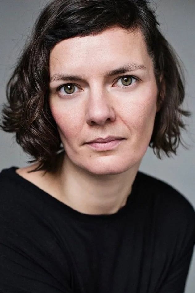 Laura Cairns