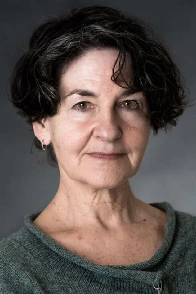 Cover image for Elaine Claxton