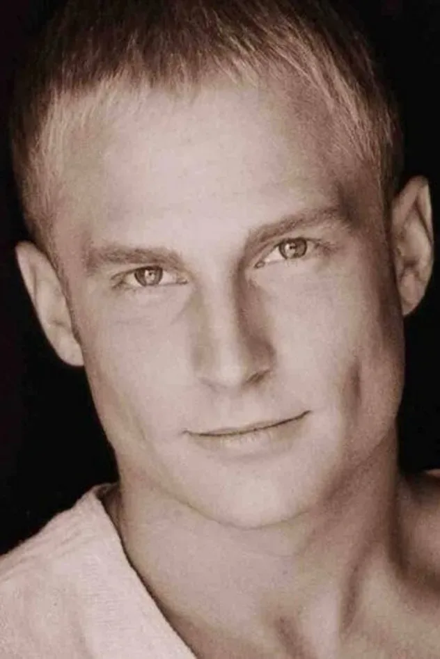 صورة الغلاف لـ James Upton
