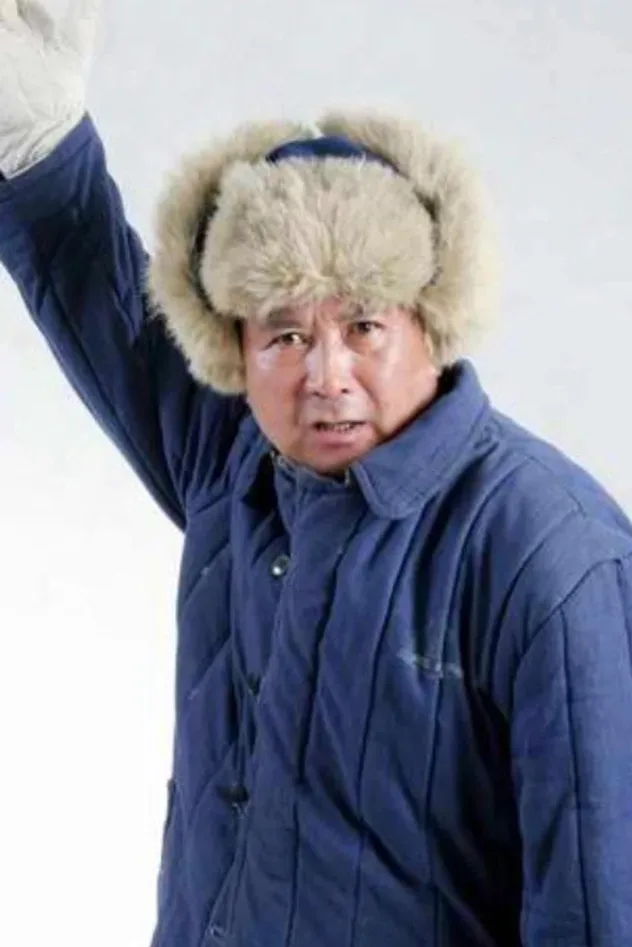 Обложка для Wang Yifeng
