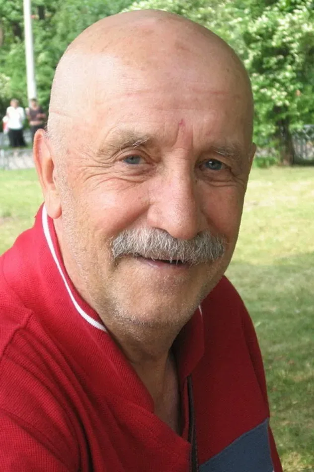 Vadim Aleksandrov için kapak görseli