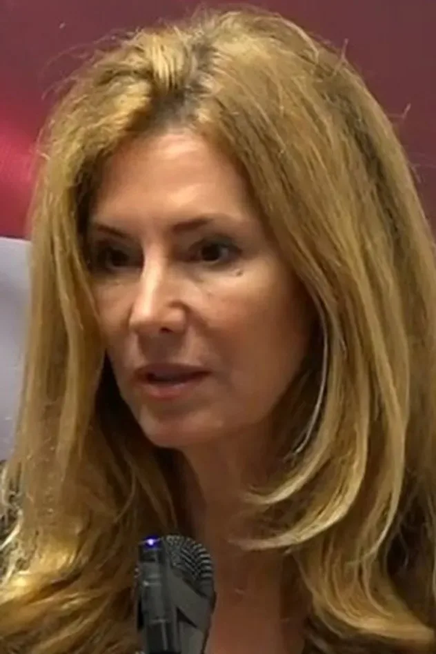 صورة الغلاف لـ Conchita Sarnoff