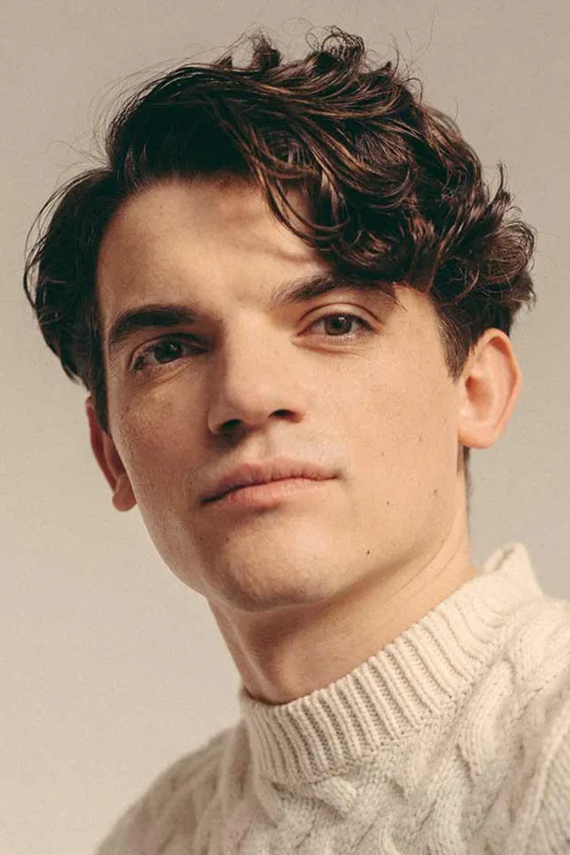 صورة Edward Bluemel