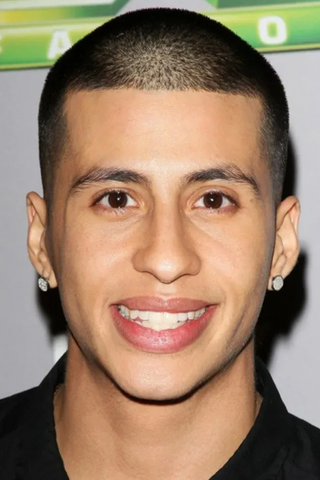 Cover image for Carlito Olivero