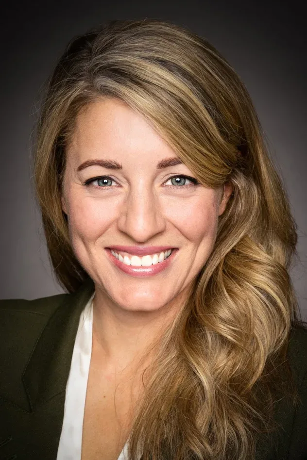 Обложка для Mélanie Joly