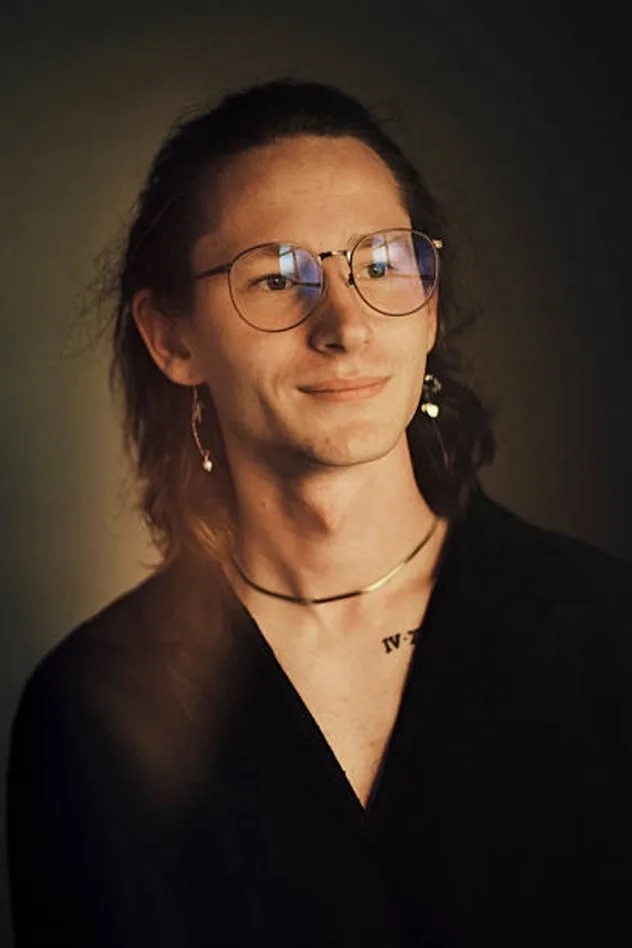 Обложка для Edik Beddoes