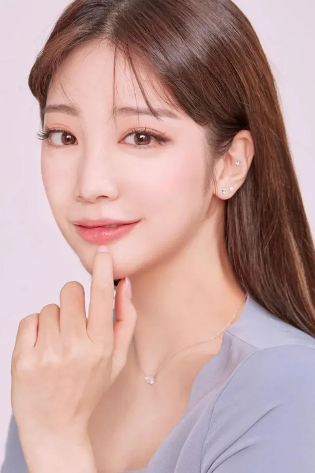 Обложка для Choi Ye-seul