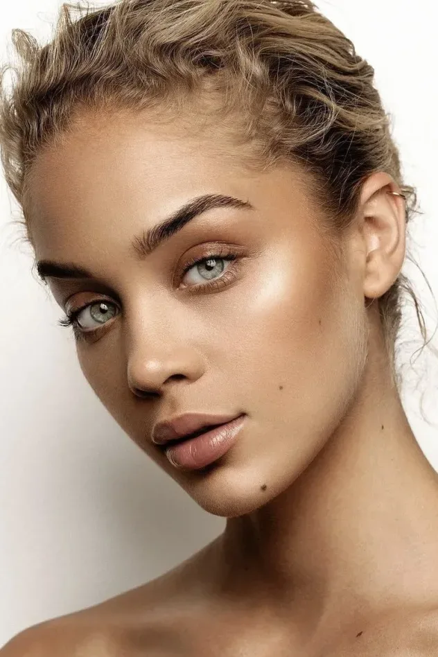 Cover image for Jasmine Sanders
