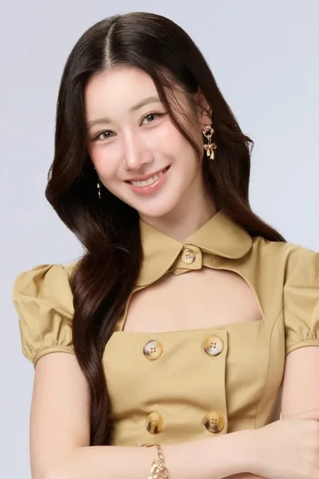 Imagen de portada para มาตา เหลืองกังวานกิจ