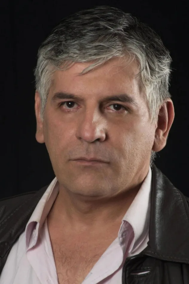 Imagen de portada para Gastón Velandia