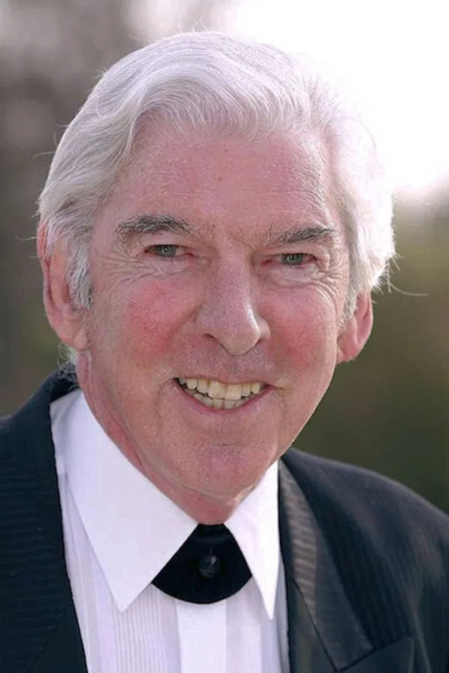 Tom O'Connor photo