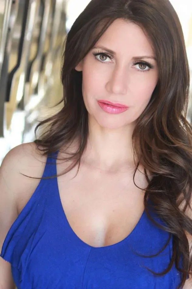 Обложка для Tawny Amber Young
