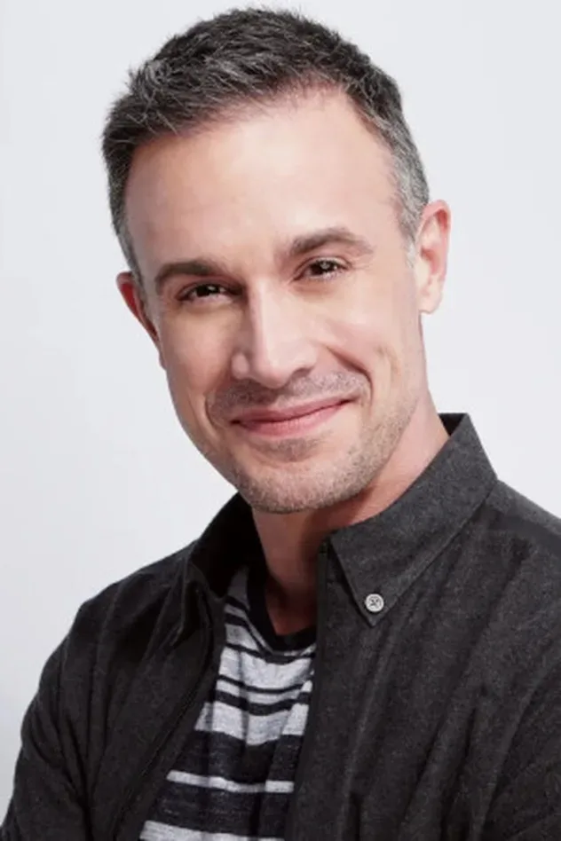 Imagen de portada para Freddie Prinze Jr.