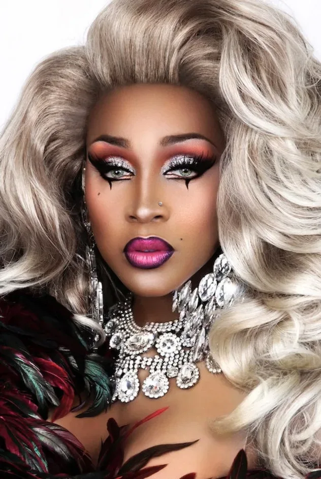 Обложка для A'Keria C. Davenport