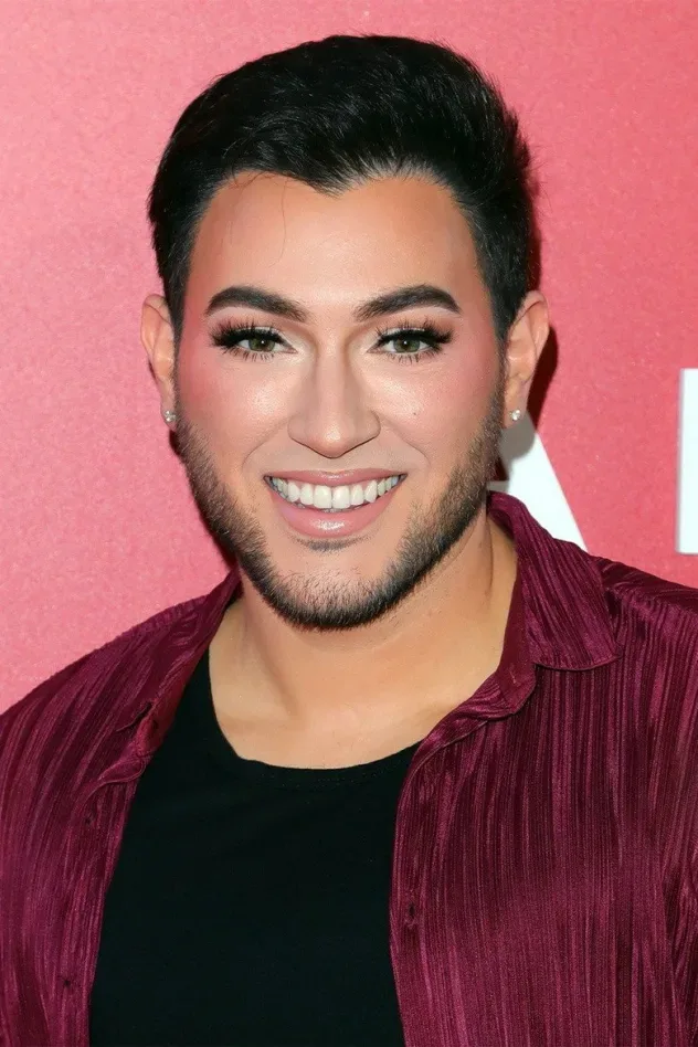 Обложка для Manny MUA