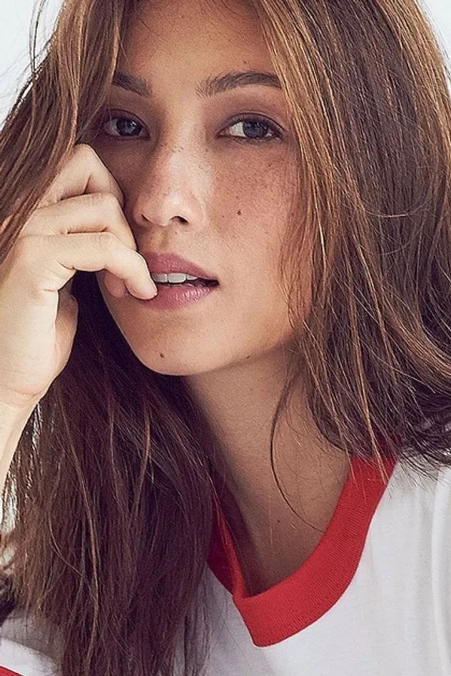 Обложка для Solenn Heussaff