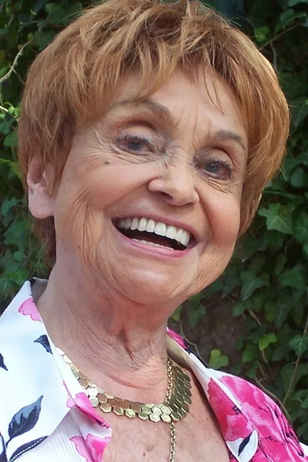 Обложка для Edith Teichmann