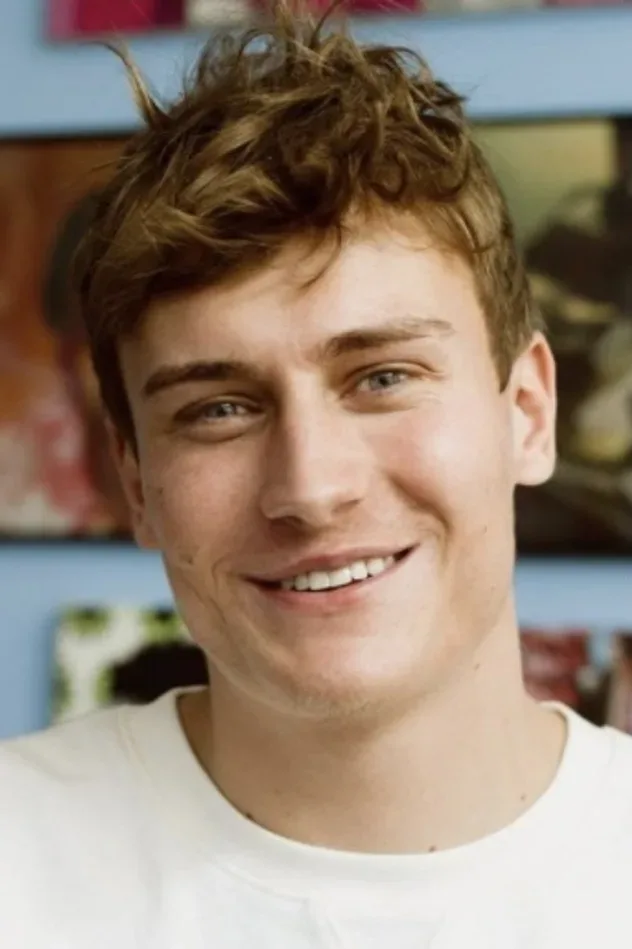 Обложка для Cole Bennett