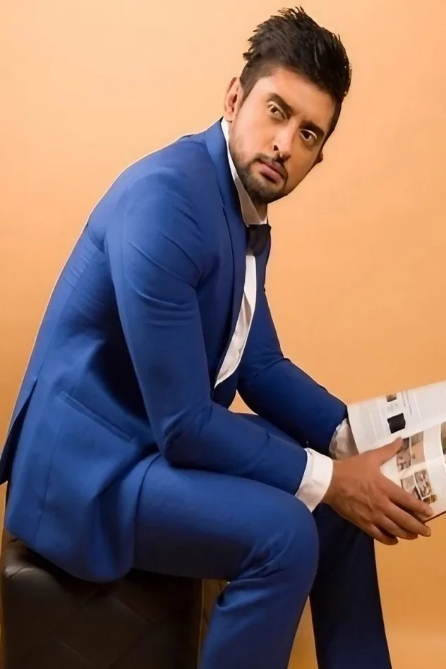 صورة الغلاف لـ Abhaas Mehta
