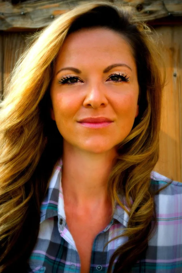 Обложка для Amber Hargrove