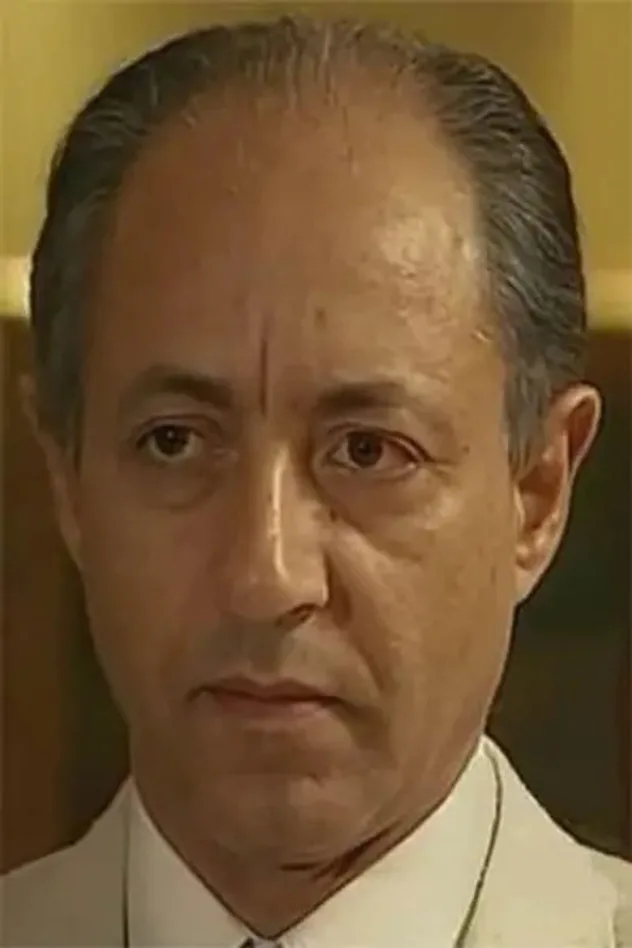 عبدالعزيز مخيون için kapak görseli