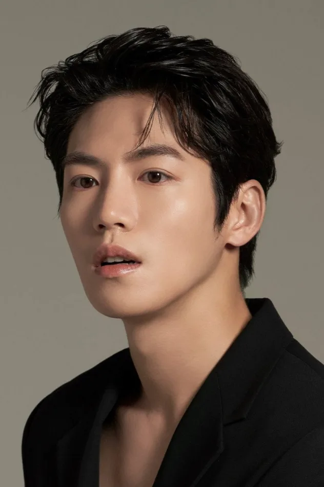 صورة الغلاف لـ Yoo Hwan