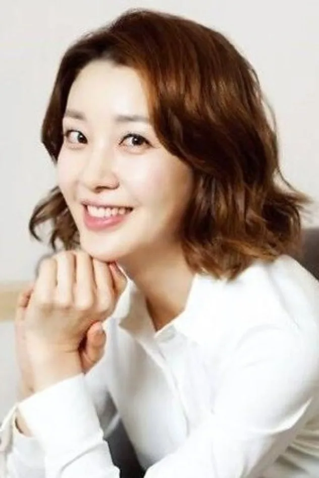 이아현 için kapak görseli
