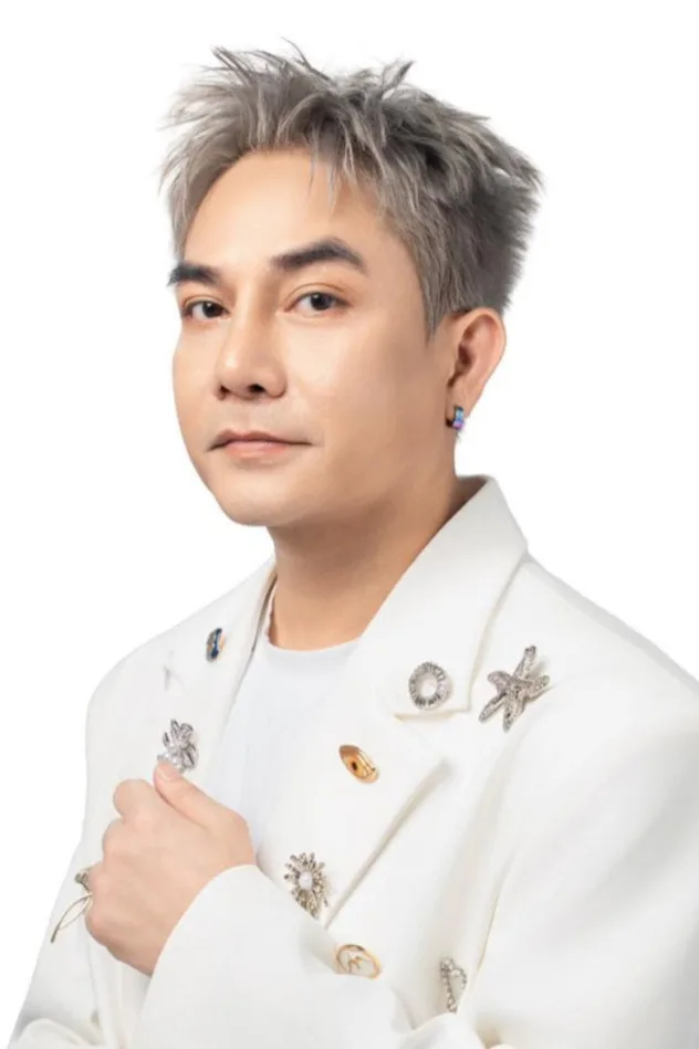 Phạm Khánh Hưng için kapak görseli