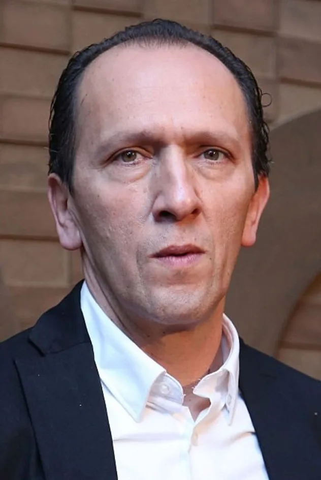 صورة الغلاف لـ Carlos Aragón