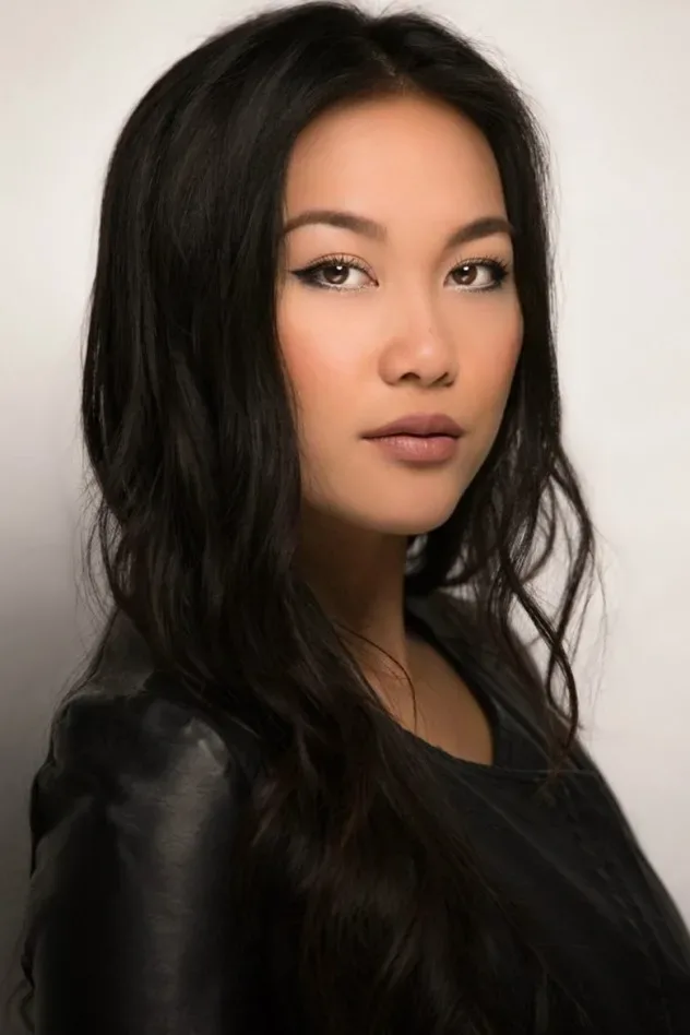 Обложка для Raven Wynn