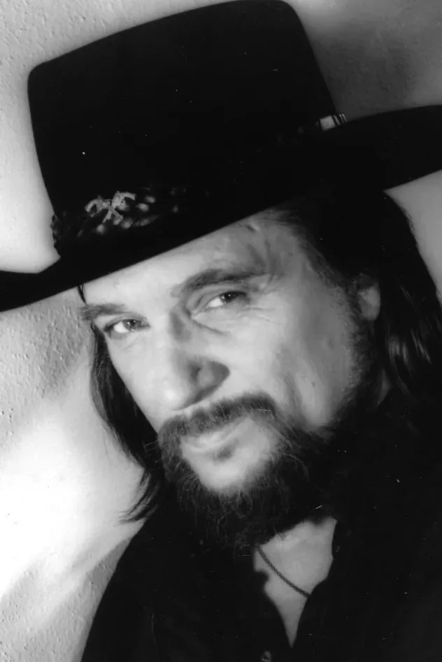 Обложка для Waylon Jennings