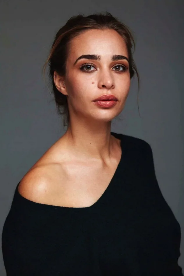 Camille Dugay Comencini için kapak görseli