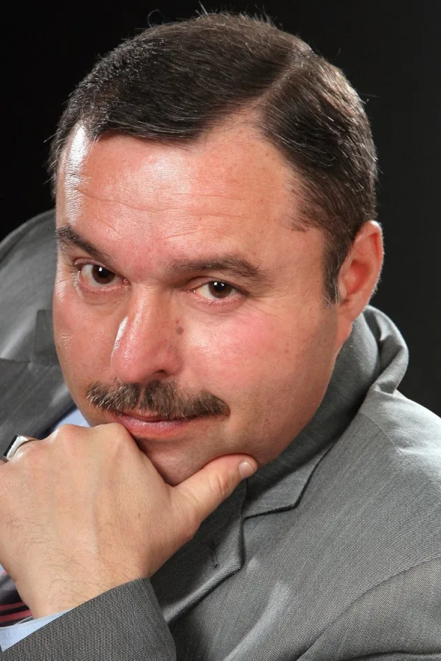 Elşən Şirəliyev için kapak görseli