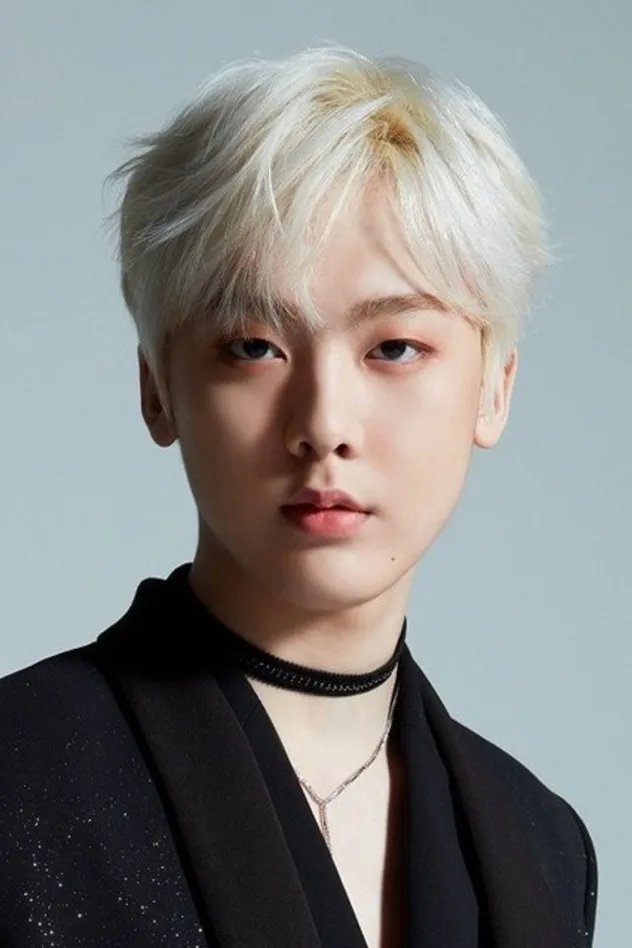 صورة 윤산하