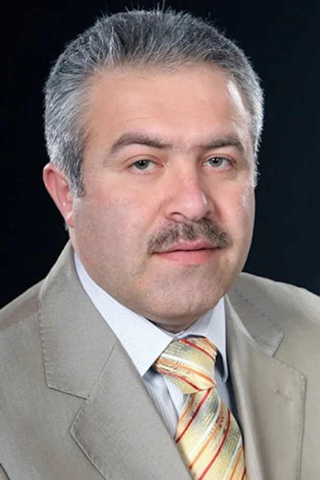 Sərvər Əliyev için kapak görseli