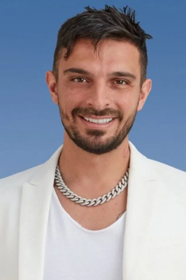 Julien Tanti için kapak görseli