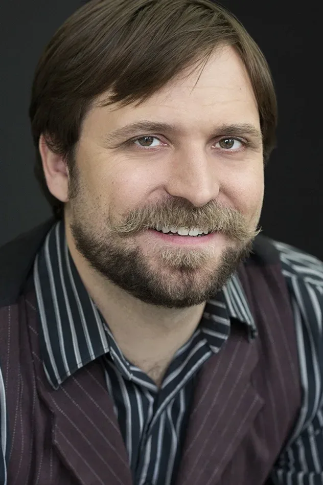 صورة الغلاف لـ Kyle McCarley
